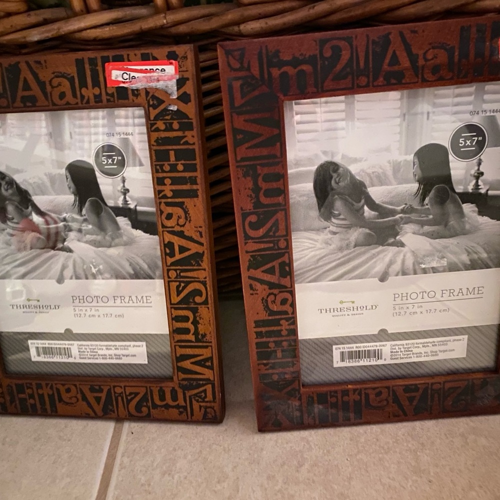 2 Threshold Brown Photo Frame Set